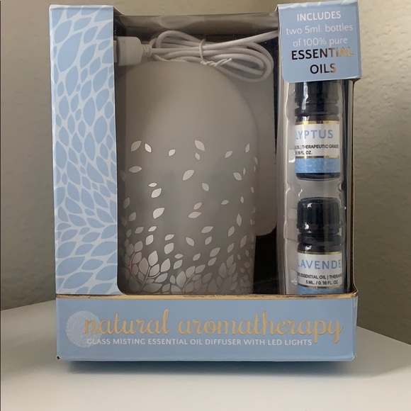 NATURAL AROMATHERAPY Essential Oil Diffuser - Picture 5 of 7